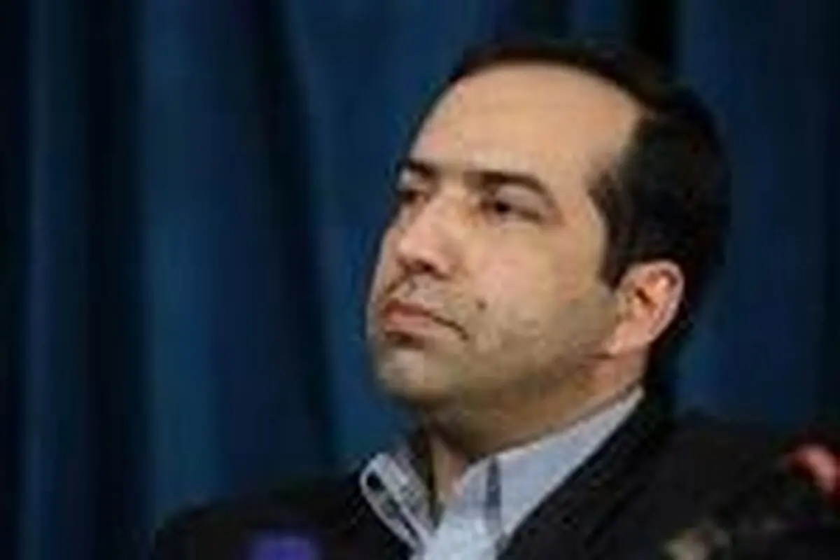 نشست معاون امور مطبوعاتی و اطلاع رسانی وزارت ارشاد با روزنامه‌های اصفهان