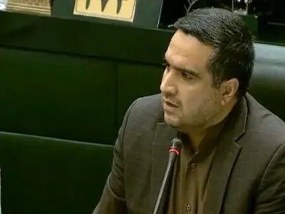 کشاورزان با خشکسالی دست و پنجه نرم می‌کنند و یارانه کافی دریافت نمی‌کنند