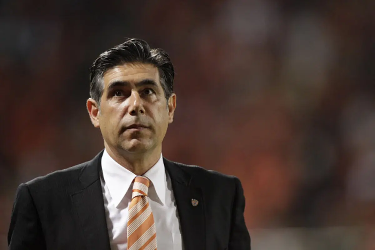 روزنامه های امروز؛شوک بزرگ به سرخپوشان:شکایت امپراتور از پرسپولیس!(عکس جلد)