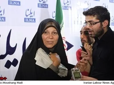 فائزه هاشمی: شرایط کنونی زنان باید بهتر شود