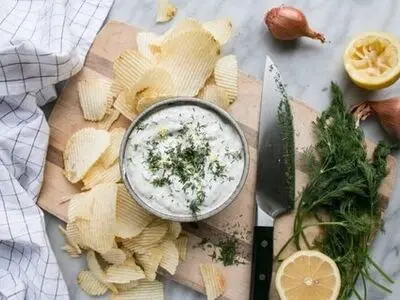 طرز تهیه ماست موسیر خانگی