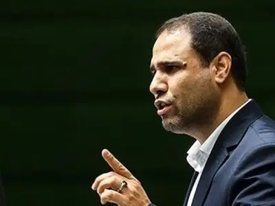 باید دانش آموزان را از چنگال فضای مجازی وحشی نجات دهیم/ برای دختران برنامه‌ریزی ویژه داریم