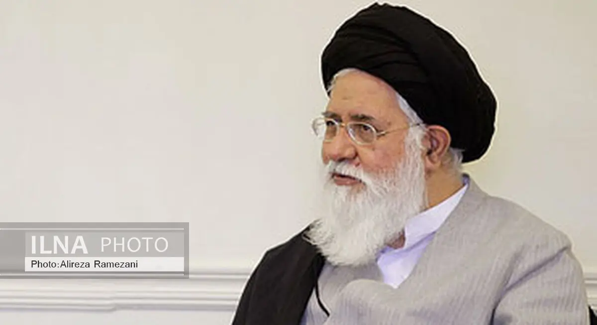 مردم باید در اجرای برجام مقابل نفوذ آمریکا بایستند