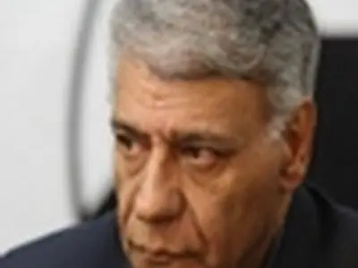 معینی: نباید اشتباهات گذشته را تکرار کنیم / هر کسی کاری از دستش بر می‌آید پا پیش بگذارد
