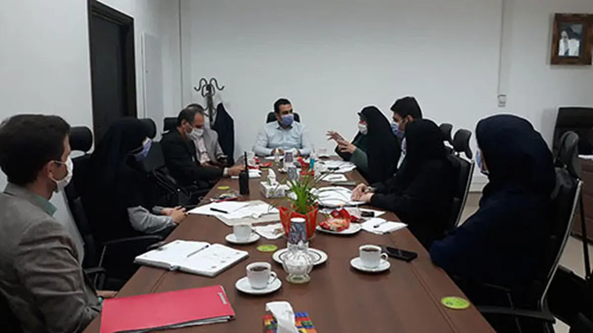 بررسی رفع نواقص و هماهنگی تخلفات ساختمانی مناطق با دبیر خانه کمیسیون ماده صد 