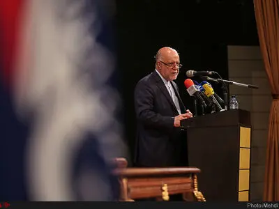 وزیر النفط: بامکاننا الاستغناء عن الاستثمار الأجنبی