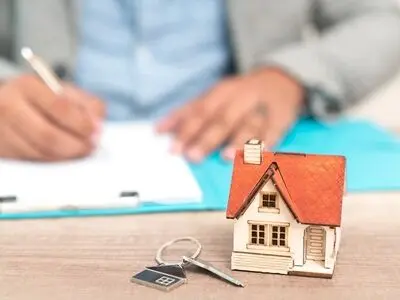 پیش فروش ساختمان بدون سند رسمی جرم است