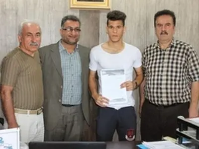 زحمتکش و یعقوبی با عقد قرارداد دو ساله به باشگاه ملوان پیوستند