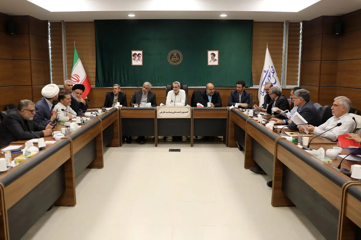 قانون جدید مبنای نظام حاکم بر تنگه هرمز می‌شود