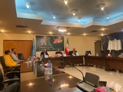 رحیم‌پور: آنها که در زمان جنگ به امام و مردم اطلاعات غلط دادند، می‌خواهند مسیر گذشته را تکرار کنند/ انصاری: در ۲۲ سال گذشته زیاد به خودمان گل زدیم/ برخی وزارتخانه‌های ما را وزیر اداره نمی‌کند