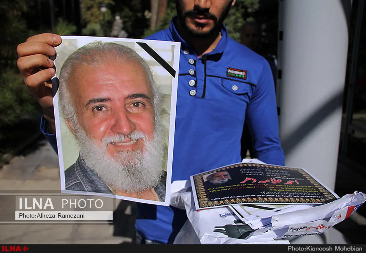 احمد علامه دهر در قطعه نام‌آوران آرام گرفت/ چشم‌های هنرمند اهدا شد