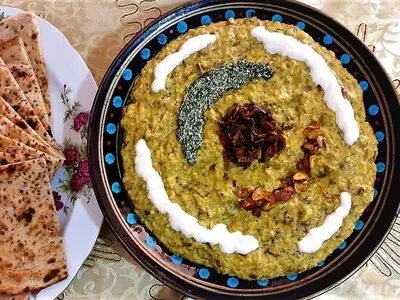 دستور پخت حلیم بادمجان مجلسی خوشمزه