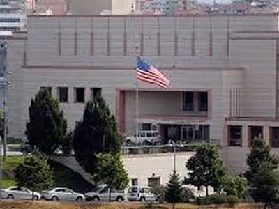 بازداشت یک فرد مسلح مقابل سفارت آمریکا در آنکارا