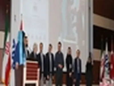 اولین همایش ملی توسعه دانش بنیان صنایع نفت، گاز و پتروشیمی برگزار شد