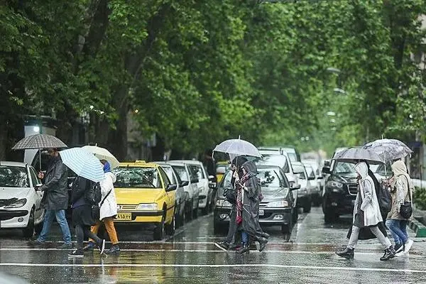 هشدار نارنجی هواشناسی برای بارش باران و کاهش دما در تهران