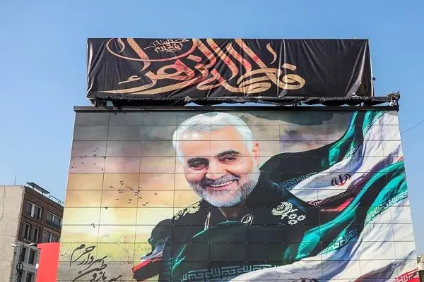 ۲ دیوارنگاره از سردار سلیمانی در تهران نقش میبندد