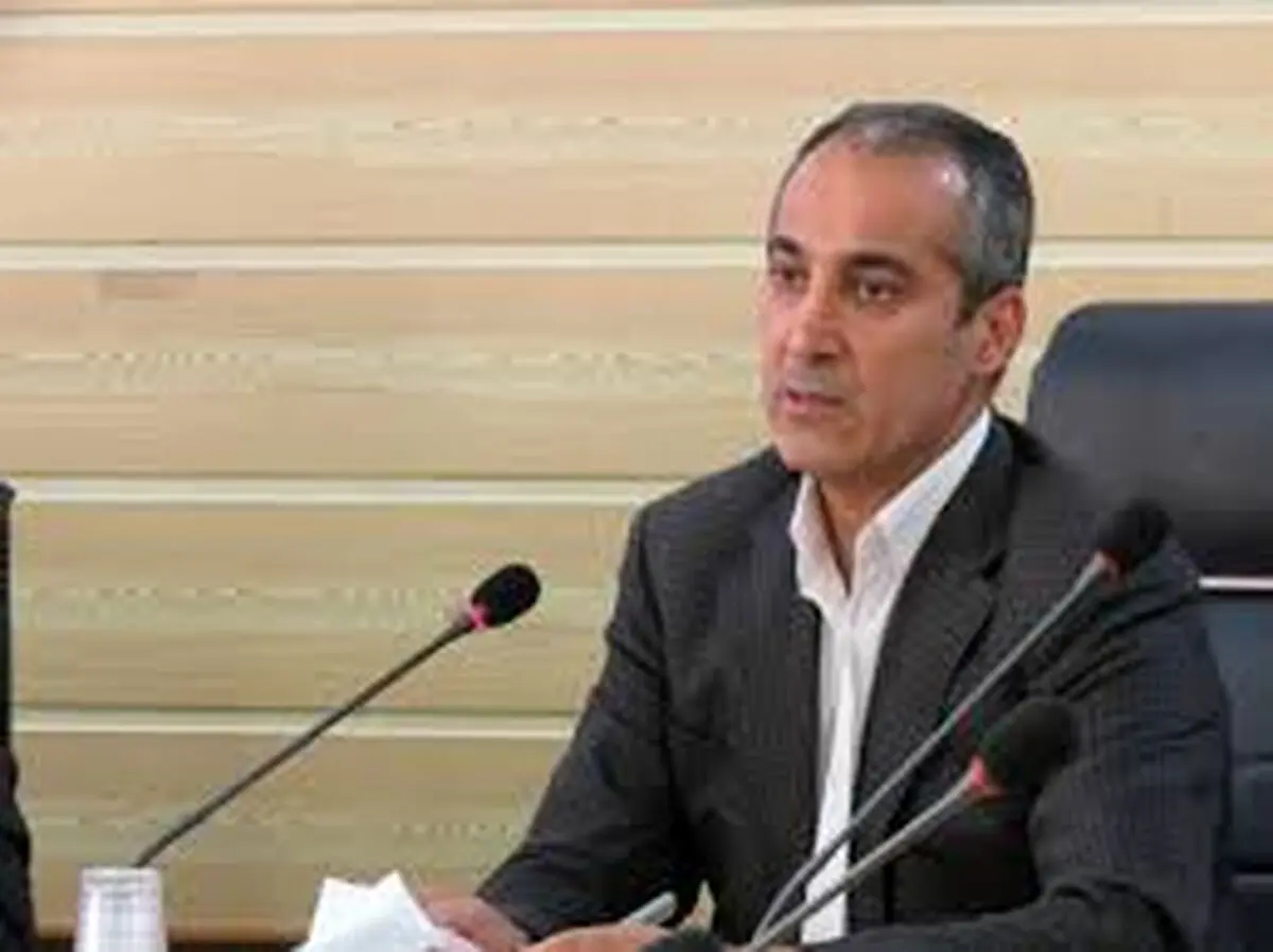 حضور نیافتن شهردار در جلسه شورای شهربی‌احترامی به آرای مردم است 