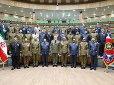 بازدید اساتید و دانشجویان نظامی عمان از دانشگاه دافوس