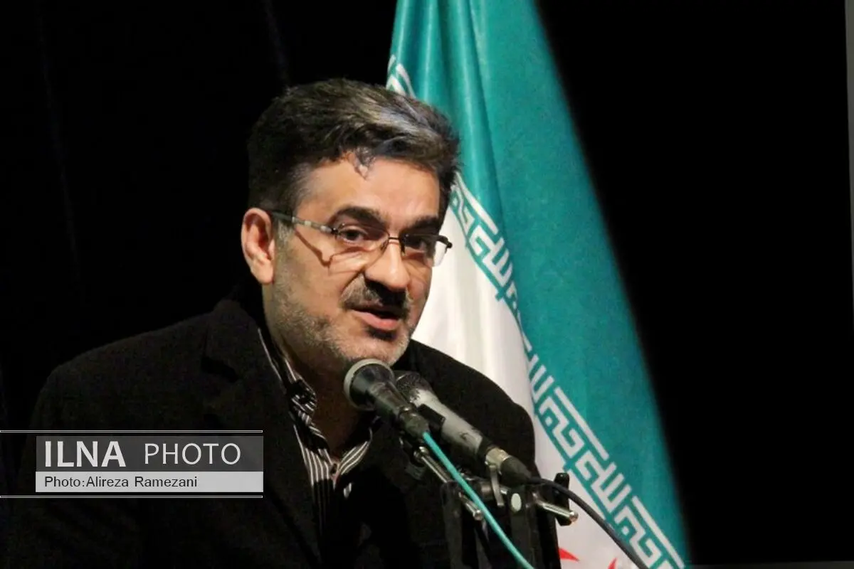 رسانه‌ها اخبار انتخابات را به دور از جناح‌بندی سیاسی منعکس کنند
