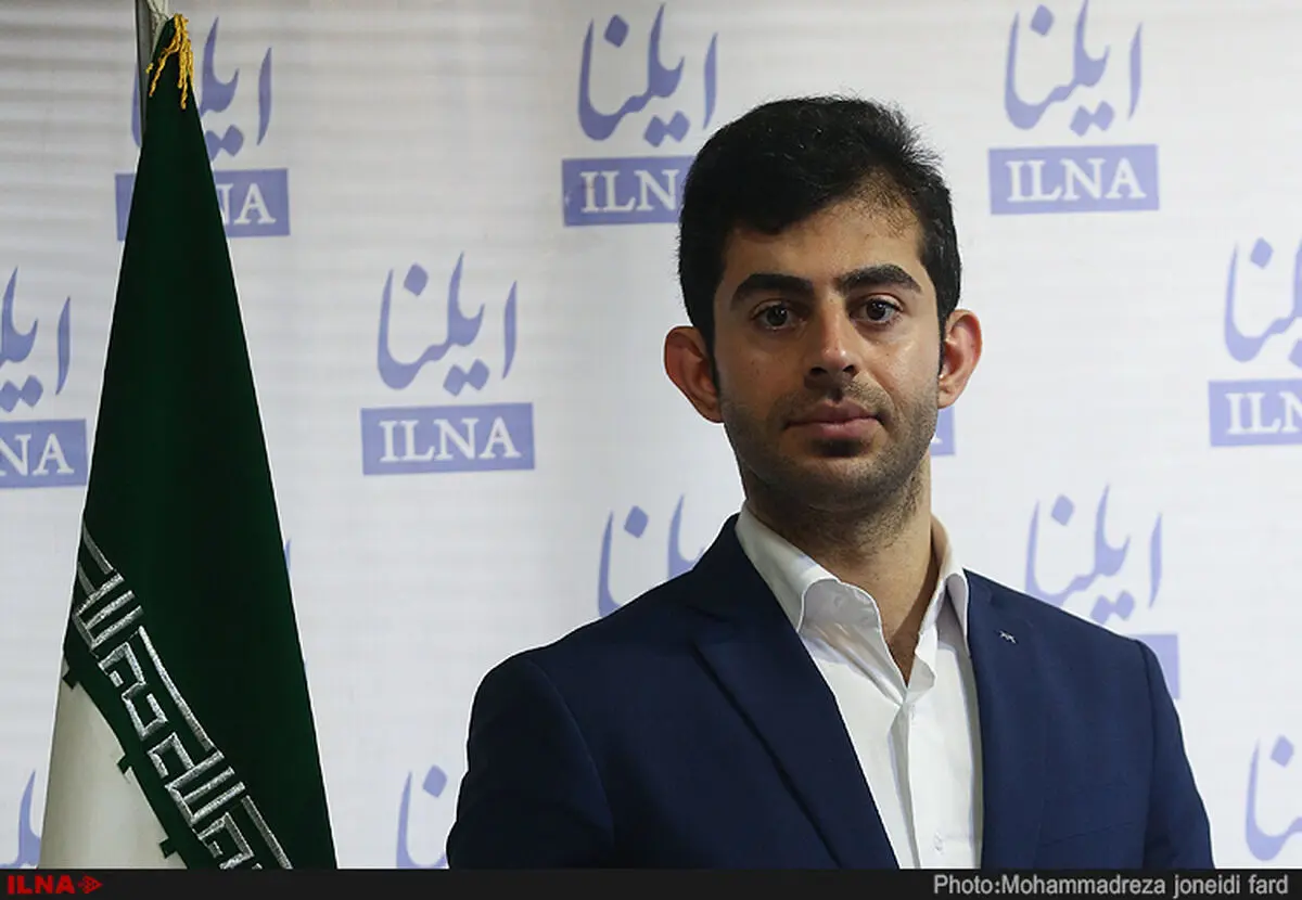 دستفروشان و کودکان کار حاصل مدیریت اشتباه شهری هستند/سد معبر به یکی از مشکلات لاینحل شهرداری تبدیل شده