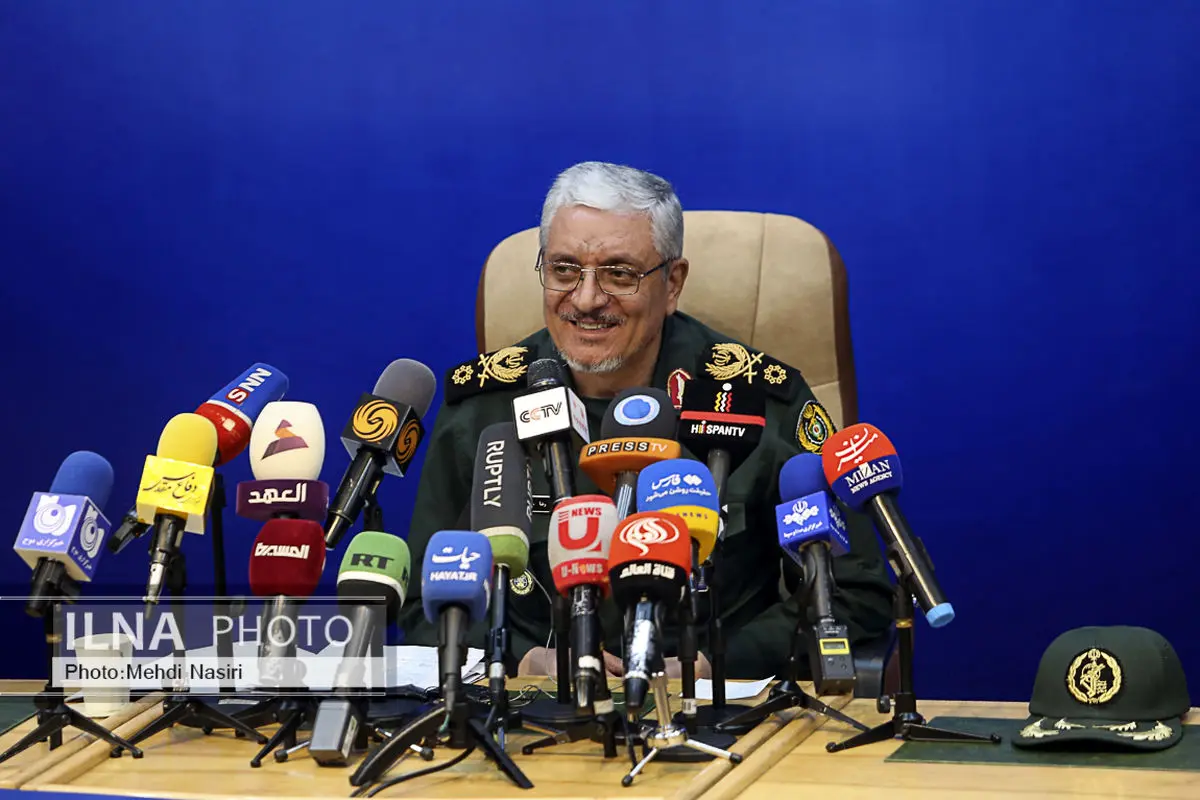 دشمن در ۱۲ روز جنگ درپی تضعیف ایران قوی بود