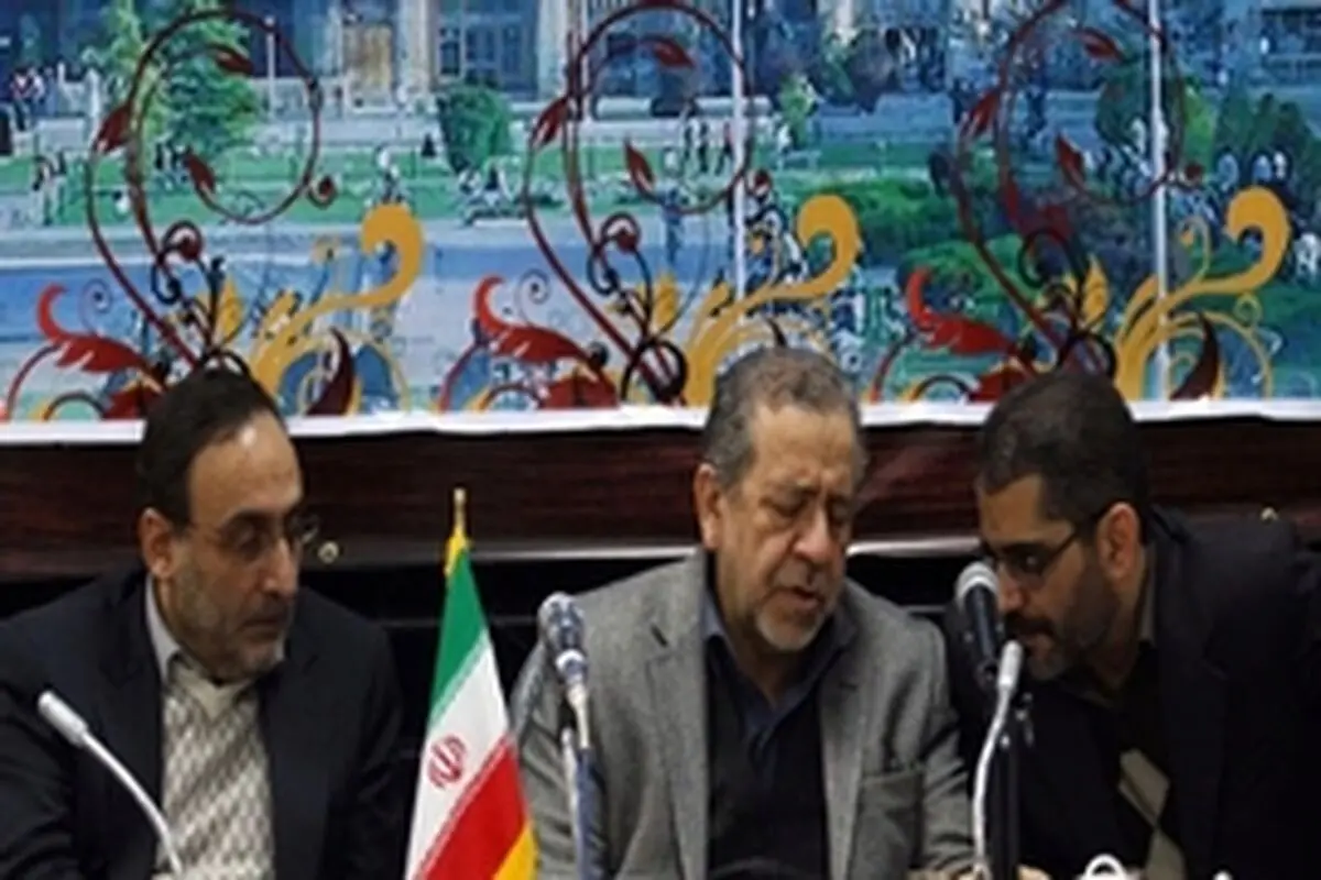 انتخاب مسئولان بر اساس شایسته سالاری و به دور از منافع حزبی و سیاسی است