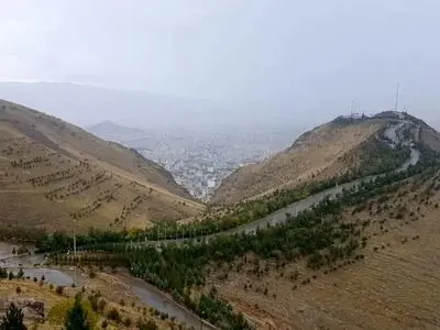 رفع مشکلات «بام خرم‌آباد» در دستور کار دستگاه‌های اجرایی استان قرار گرفت 