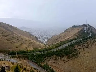 رفع مشکلات «بام خرم‌آباد» در دستور کار دستگاه‌های اجرایی استان قرار گرفت 
