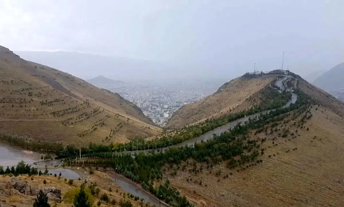 رفع مشکلات «بام خرم‌آباد» در دستور کار دستگاه‌های اجرایی استان قرار گرفت 