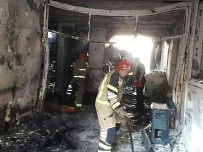 حریق گسترده در کارگاه خیاطی/ ۵ کارگر زن دچار سوختگی شدند 