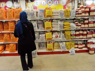 ارزش یارانه و کالابرگ، فقط ۷ دلار است/ شعاری پوپولیستی به نام «افزایش مبلغ کالابرگ» 