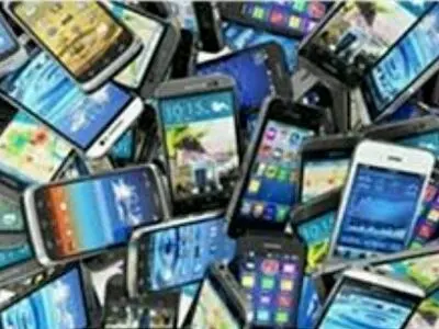 سارقان بیش از 240 موبایل، دستگیر شدند