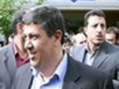 پاسخ وکیل هاشمی به ادعاهای برخی سایت‌ها پیرامون استات اویل