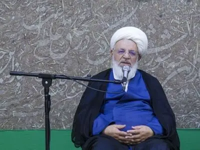 لزوم بازنگری برخی اشعار در هیئت های عزاداری/ سبک سنتی عزاداری حفظ شود