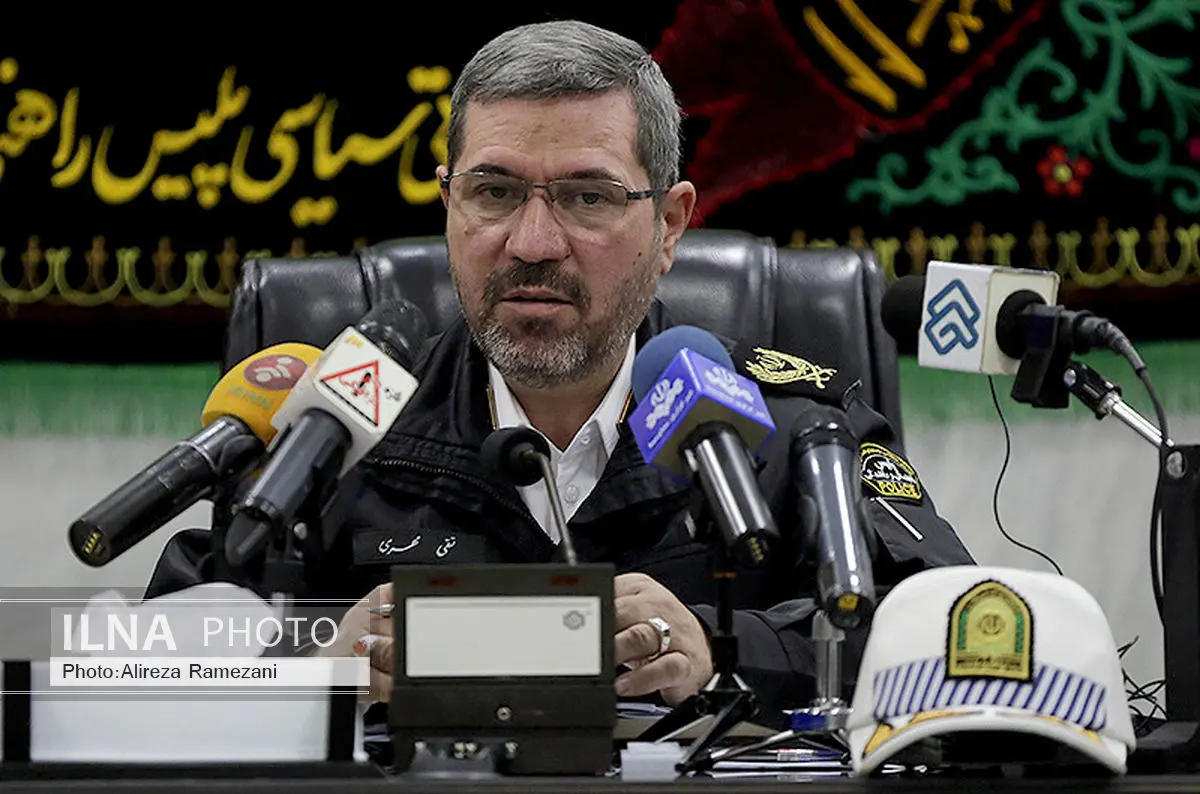 برخورد پلیس راهور با خودروهایی که زنجیر چرخ ندارند