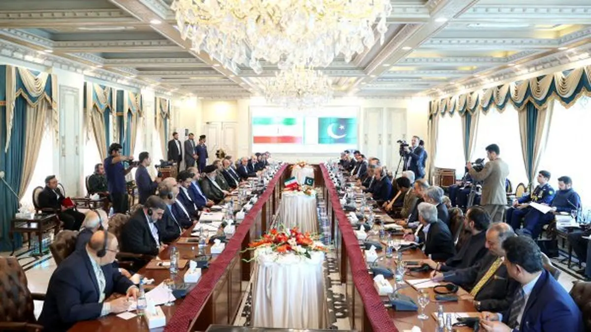 رئیسی: تقویت همکاری‌های ایران و پاکستان در حل مشکلات منطقه موثر است