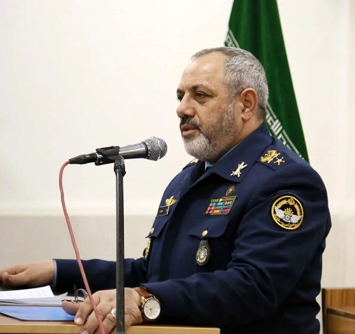 دشمن در صدد بر هم زدن بنیان خانواده هاست/ بهترین سلاح مبارزه با تهدیدات دشمن عمل به قرآن است