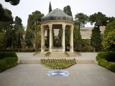 جنگ، حافظیه را تعطیل کرد / آماده میزبانی از گردشگران نوروزی بودیم