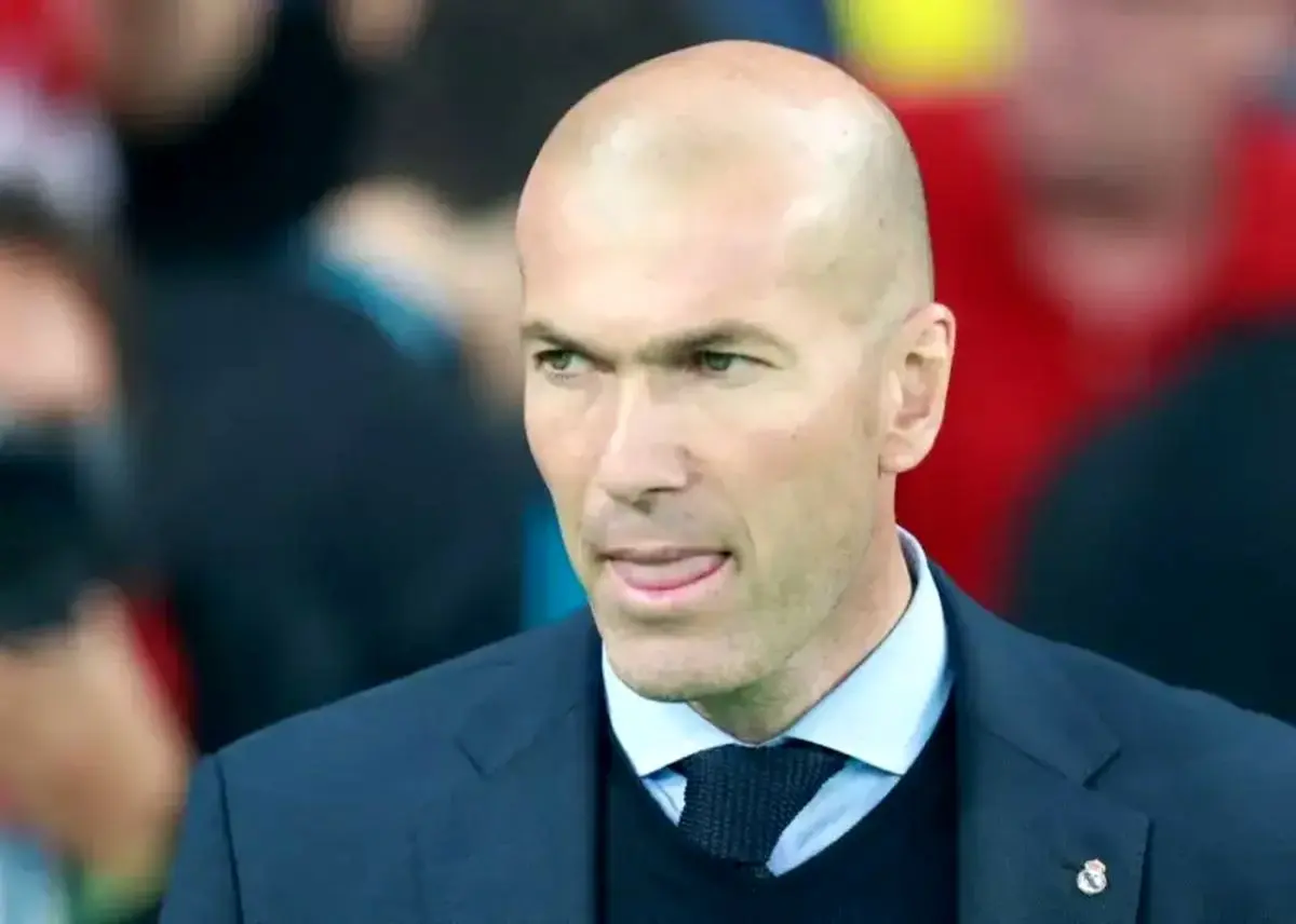 زیدان آماده نشستن روی نیمکت تیم ملی فرانسه