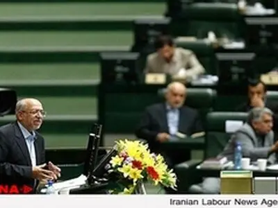 وضعیت بازنشستگان صنعت فولاد ربطی به وزارت صنعت ندارد