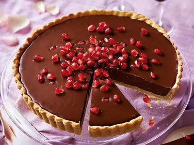 طرز تهیه تارت انار  بدون نیاز به فر