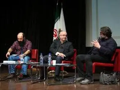 صداوسیما بزرگترین سارق آثار موسیقیایی است/خس و خاشاک نیستیم؛ قصد براندازی هم نداریم