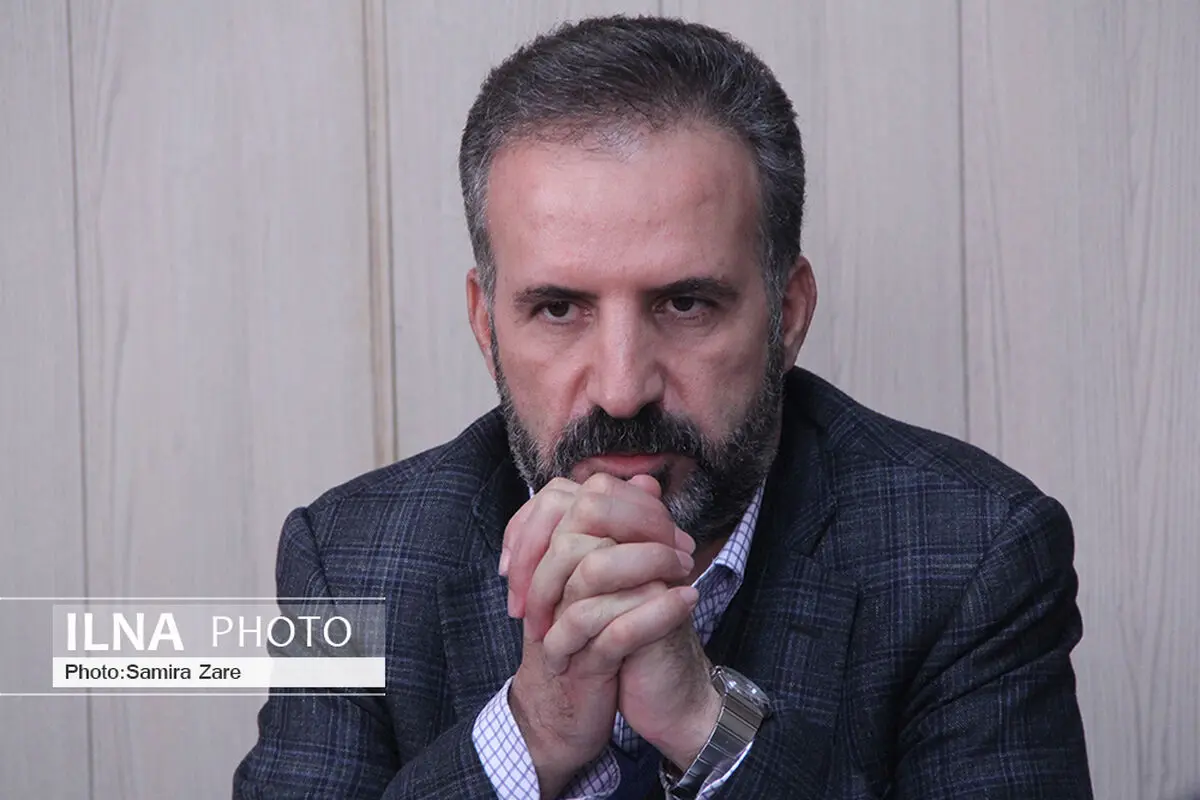 نماینده‌ای که از حقوق مردم دفاع نمی‌کند باید مواخذه شود/ قیمت خودرو در ایران 5 برابر سایر کشورها است