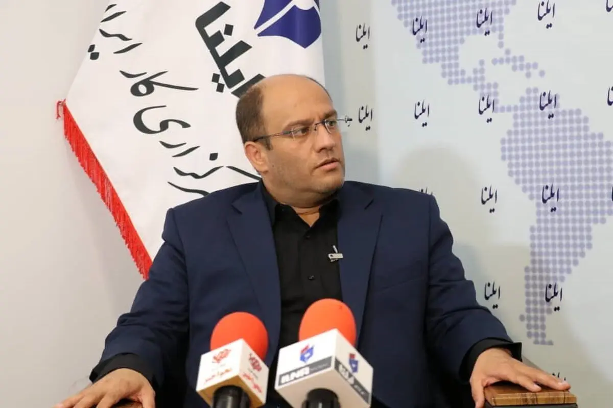 بازار خودرو در انحصار دولتی‌ها؛ دلال‌ها میلیاردی به جیب می‌زنند