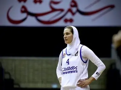 وکیلی: فدراسیون بسکتبال مسئله حامیان مالی را حل کند/ بازیکنان جوان گروه بهمن کارایی زیادی داشتند