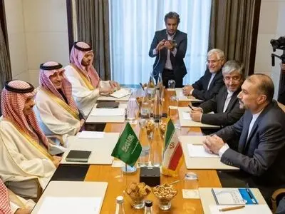 وزیر الخارجیة الإیراني یزور السعودیة الیوم