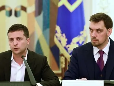 مخالفت رئیس‌جمهوری اوکراین با استعفای نخست‌وزیر