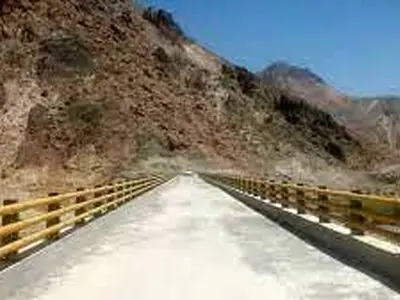 احداث پل ارتباطی شول‌آباد به الیگودرز 