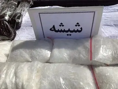 کشف مقدار ۳ کیلوگرم ماده مخدر صنعتی شیشه در لرستان