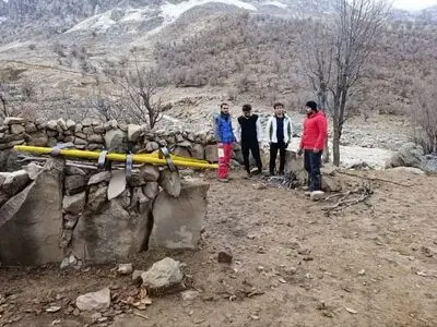 امداد گران چهارمحال و بختیاری به یک مصدوم حادثه دیده در بخش بازفت منطقه سجو امداد رسانی کردند